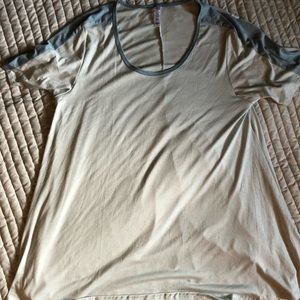 💙Lularoe perfect t 💙